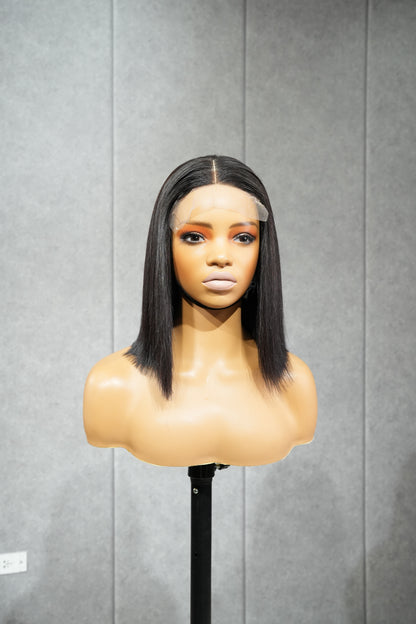 Gluless wig 12" Silky Short Bob Wig 12x4  Lace Closure ready to go 200gr