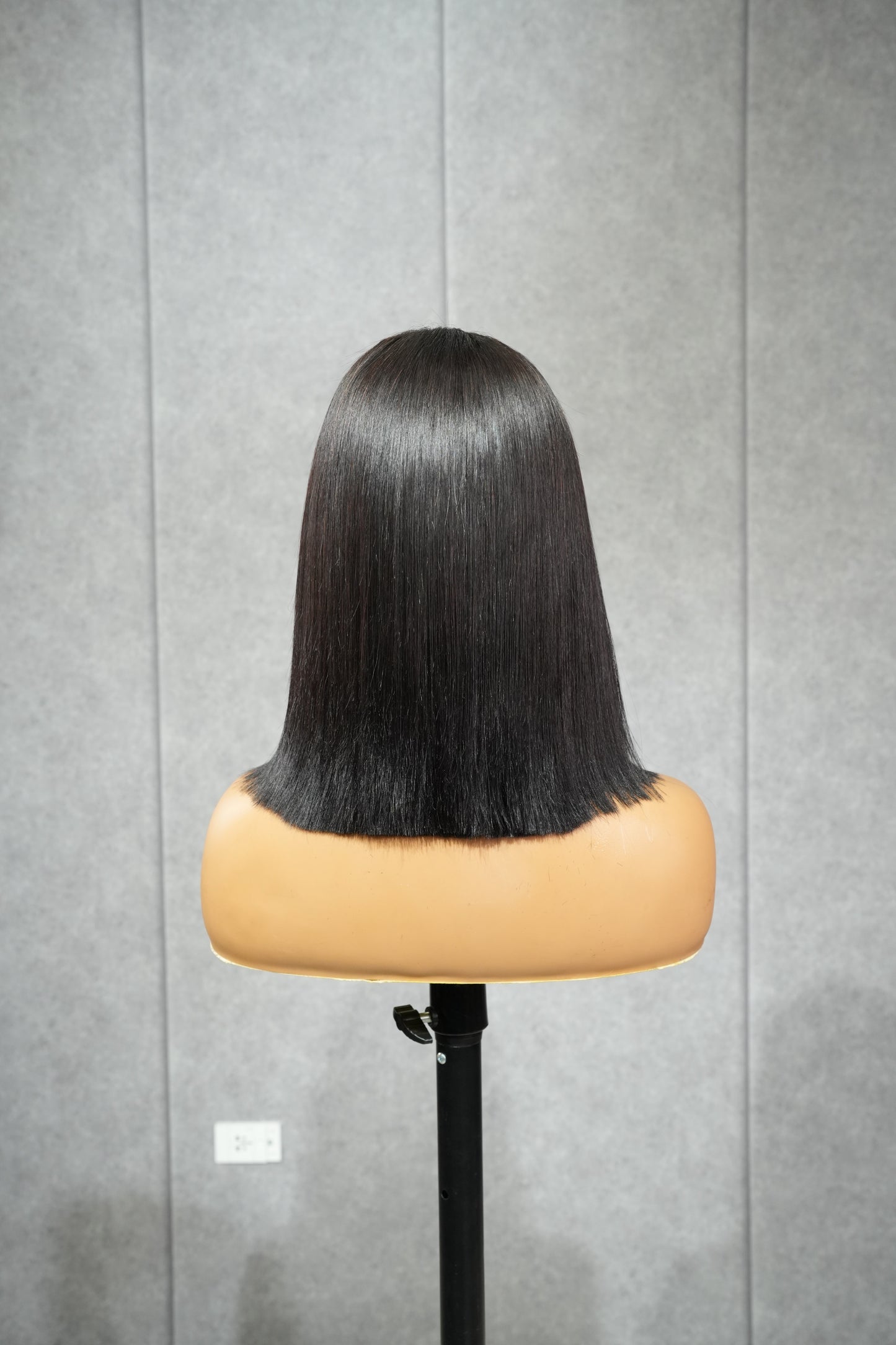 Gluless wig 12" Silky Short Bob Wig 12x4  Lace Closure ready to go 200gr