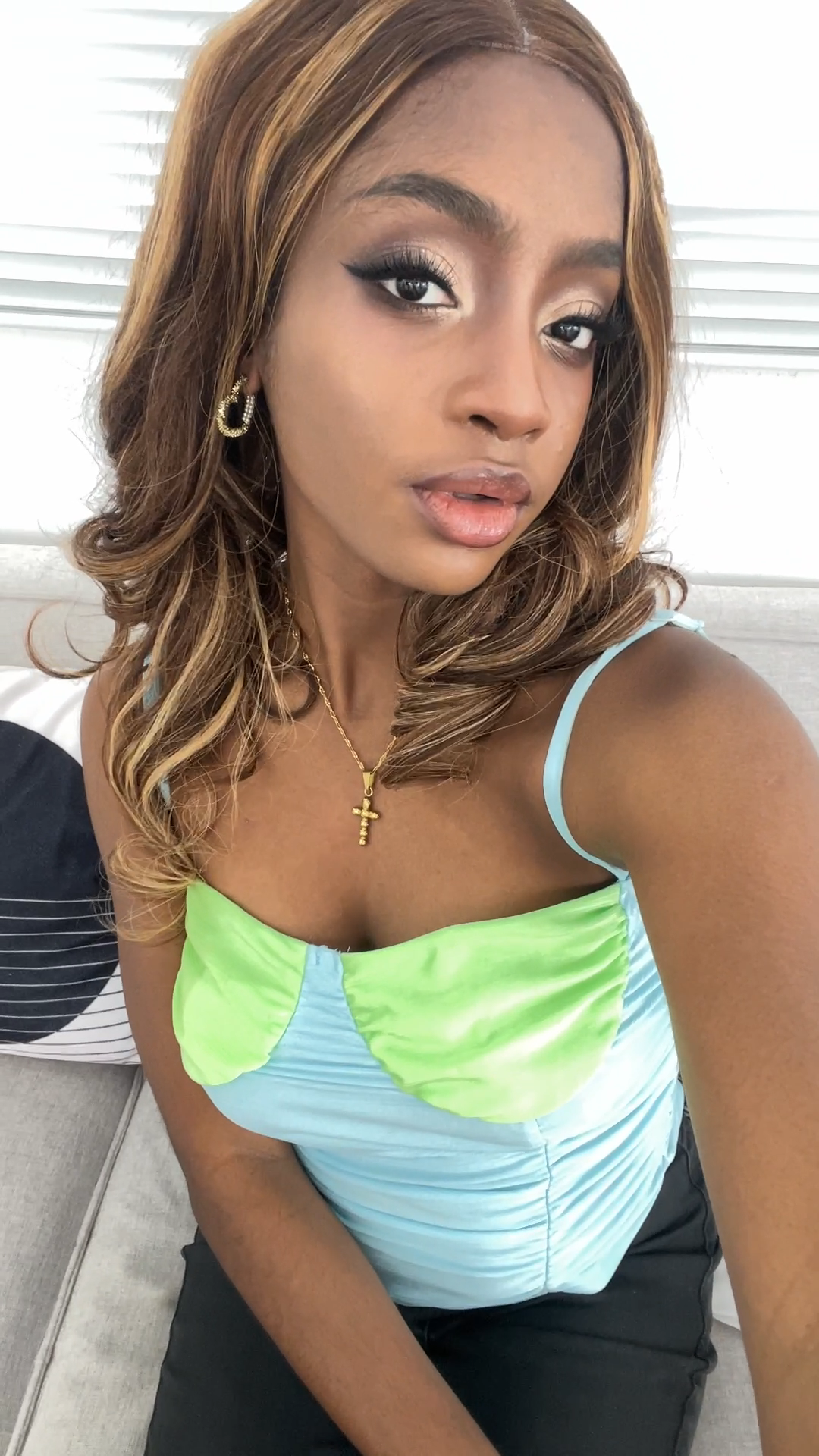 Medium Long Loose Curl Brown Highlight Wig  100% Human Hair